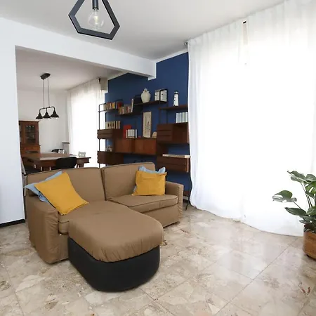 Dalla Nonna Apartament *